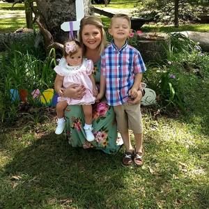 Meet your Posher, Danielle